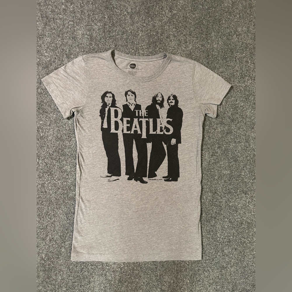 Gray Beatles Graphic T-Shirt women’s size L